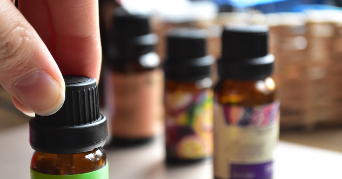 Ätherisches Öl als Aromatherapie bei Liebeskummer